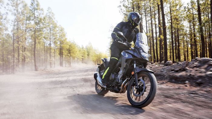 Οδηγώντας τα νέα CB500X και CB500F στην Τενερίφη