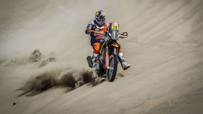 Νικητής στη μεγαλύτερη ειδική του αγώνα