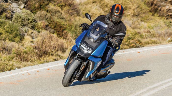 Test: BMW C 400 X
