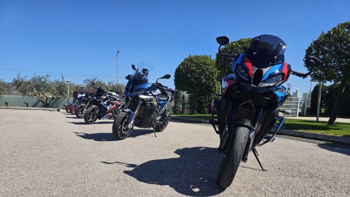 Το Moto Τρίτη στο BMW Motorrad Roadshow 2025 στο Καπανδρίτι 