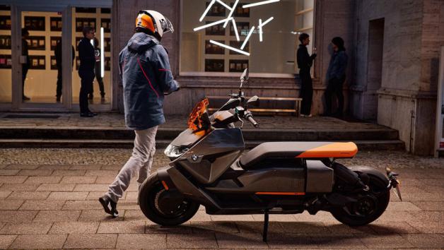 BMW CE 04: Η επανάσταση στον κόσμο των scooter