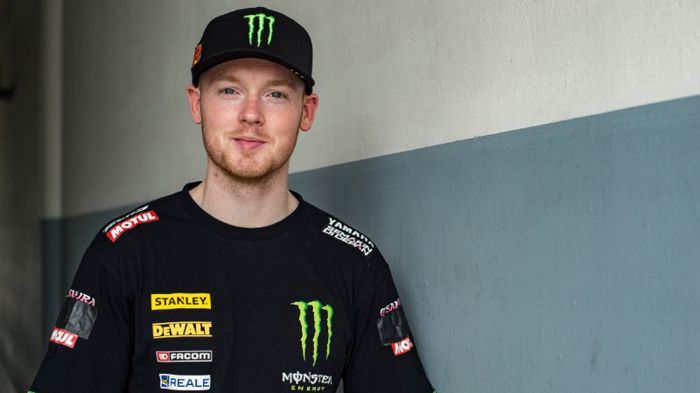 Στα πορτοκαλί από του χρόνου ο Smith. Στα πορτοκαλί από του χρόνου ο Smith.