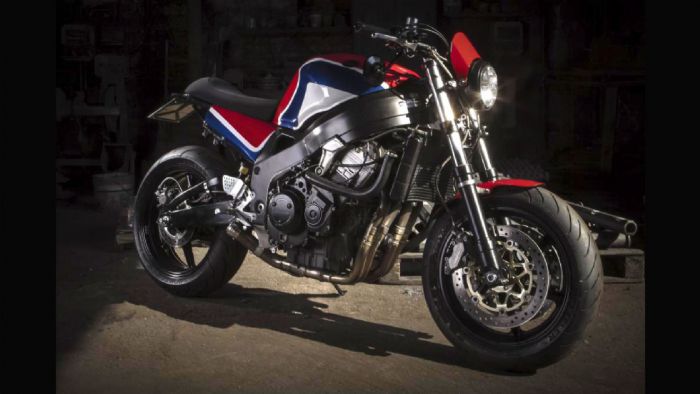 Το νέο ασυμβίβαστο Street Racer