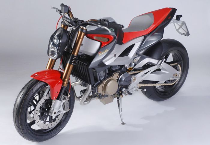 Η Benelli ξεκαθάρισε ότι το Due 756 θα περάσει στην παραγωγή στα τέλη του 2012 και θα βρεθεί στους δρόμους της Κίνας το 2013.