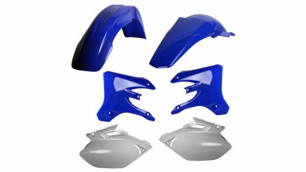 Κουστούμια πλαστικών CEMOTO