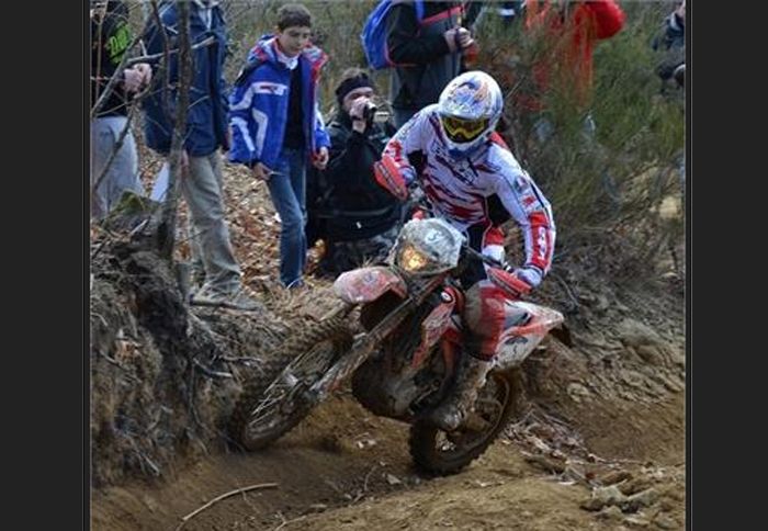 Στο πρώτο της επίσημο αγώνα για το 2012, έλαβε μέρος η επίσημη ομάδα enduro της Beta. 