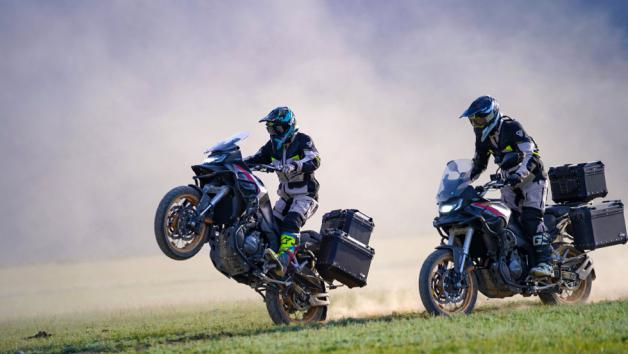 Η Cyclone κάνει επίσημη είσοδο στην ελληνική αγορά και η Mototrend SA αναλαμβάνε Η Cyclone κάνει επίσημη είσοδο στην ελληνική αγορά και η Mototrend SA αναλαμβάνει την αποκλειστική αντιπροσώπευση ενός brand που φιλοδοξεί να ανατρέψει ισορροπίες. Δημιούργημα του κινεζικού κολοσσού Z