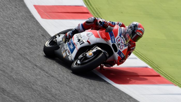 Σκεπτικός ο Dovizioso, λίγο πριν τον αγώνα του Saschenring. Σκεπτικός ο Dovizioso, λίγο πριν τον αγώνα του Saschenring.