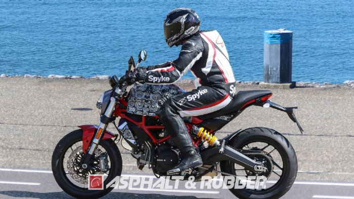 Η φωτογραφία του νέου μοντέλου σε δοκιμές. Η φωτογραφία του νέου μοντέλου σε δοκιμές.