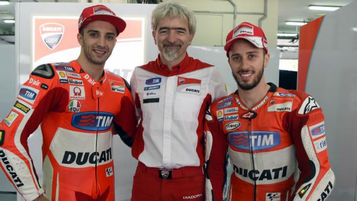 Με ελπίδες για ένα αξιόλογο αποτέλεσμα οι οδηγοί της Ducati. Με ελπίδες για ένα αξιόλογο αποτέλεσμα οι οδηγοί της Ducati.