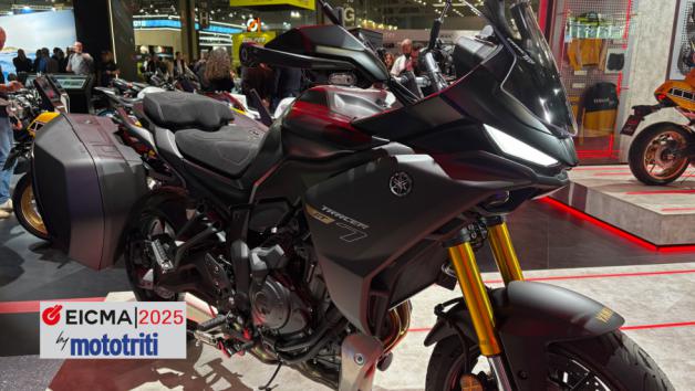 Η Yamaha παρουσίασε στην EICMA 2025 την ανανεωμένη Tracer 7 και Tracer 7 GT, εξο Η Yamaha παρουσίασε στην EICMA 2025 την ανανεωμένη Tracer 7 και Tracer 7 GT, εξοπλισμένες για πρώτη φορά με το Y-AMT (Yamaha Automated Manual Transmission).
