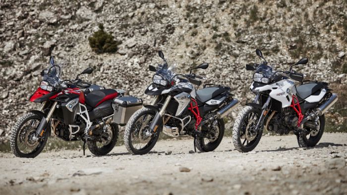 Τα τρία νέα μοντέλα σε παράταξη. Τα τρία νέα μοντέλα σε παράταξη.