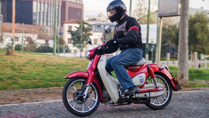 Test: Honda Super Cub C125
