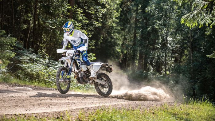 Περισσότερες λεπτομέρειες για τα νέα Husqvarna Enduro του 2017. 