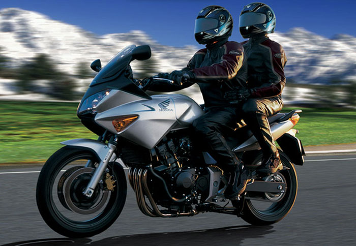 Honda CBF 600S ’04 από 5.500 €