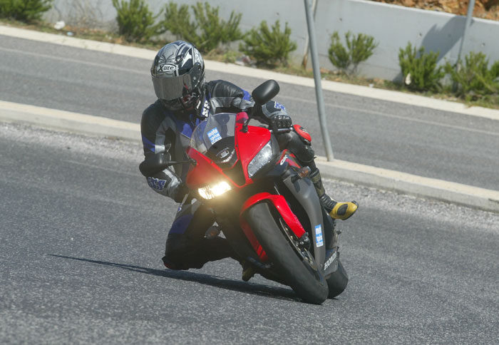 Οδηγήσαμε το νέο CBR 600RR
