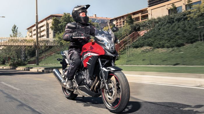 Ανανέωση και για το CB500X από την ιαπωνική εταιρία.