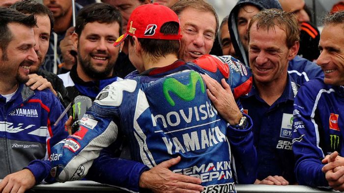 Εγκάρδιος και για άλλη μια φορά αφοπλιστικά ειλικρινής ο Lin Jarvis! Εγκάρδιος και για άλλη μια φορά αφοπλιστικά ειλικρινής ο Lin Jarvis!