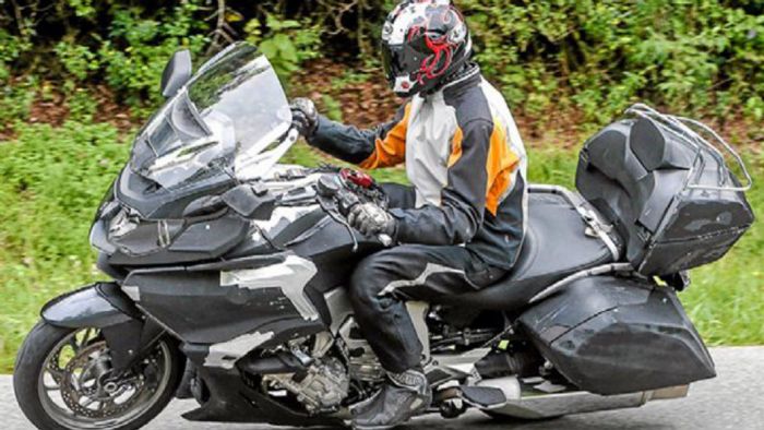 Το νέο K1600GT σε κατασκοπευτική φωτό. Προσέξτε τις αλλαγές στην σχεδίαση των πλαστικών του. 