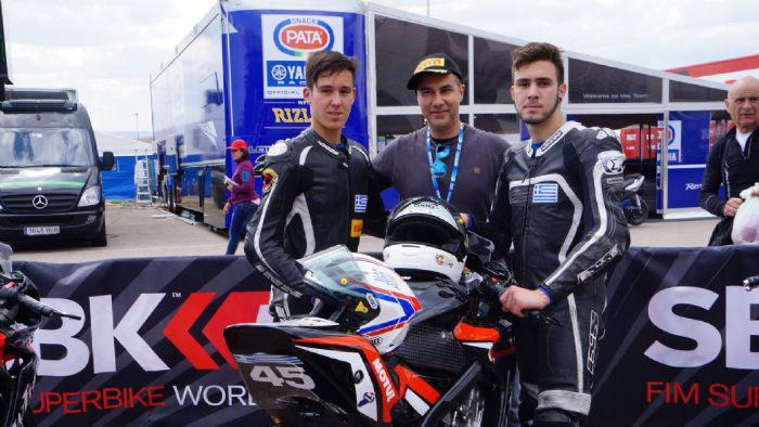 Ικανοποιητικά ξεκίνησε η αγωνιστική χρονιά για τους δύο Έλληνες αναβάτες. Ικανοποιητικά ξεκίνησε η αγωνιστική χρονιά για τους δύο Έλληνες αναβάτες.