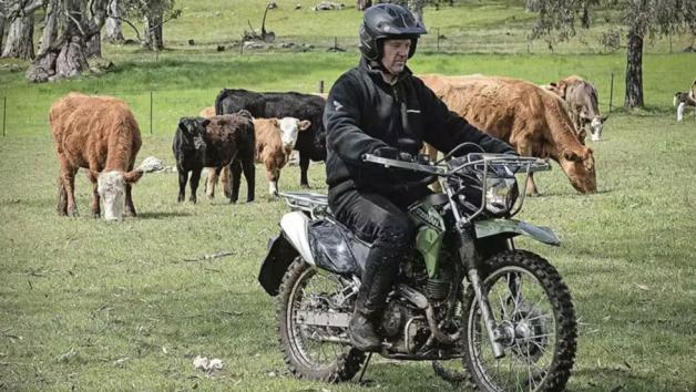 Αυτός είναι ο νέος εργάτης της Kawasaki - Για φάρμες,βοσκοτόπια και χωράφια Αυτός είναι ο νέος εργάτης της Kawasaki - Για φάρμες,βοσκοτόπια και χωράφια