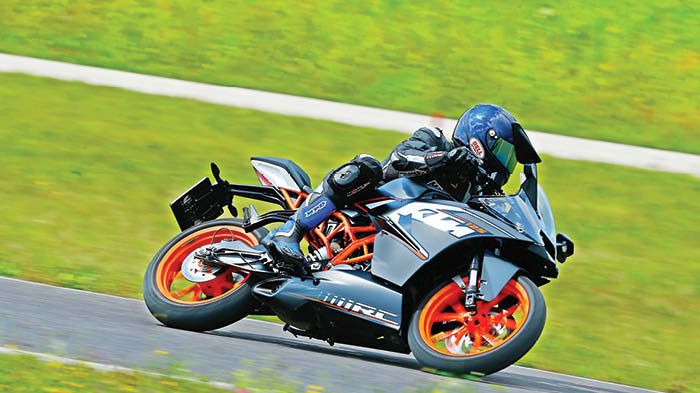 Το KTM RC 125 ABS είναι απολαυστικό σε όλες τις συνθήκες, και για όλους τους αναβάτες.