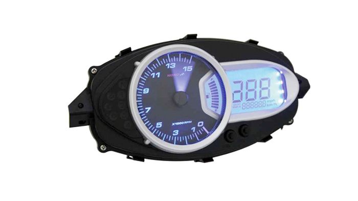 Βγάζεις τα μαμίσια όργανα του Innova και στη θέση τους βάζεις το πολυόργανο της Koso που θα ζήλευαν τουριστικές μοτοσυκλέτες.