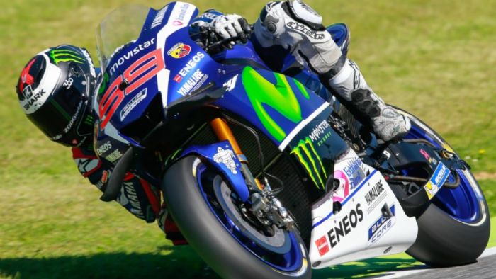 Μια νίκη για τον Jorge Lorenzo σε έναν τελευταίο γύρο-θρίλερ! 