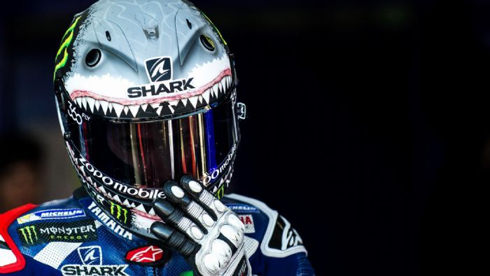 Ο Jorge Lorenzo δεν θα δοκιμάσει την νέα Desmosedici GP17 όσο θα ήθελε η ομάδα και ο ίδιος...