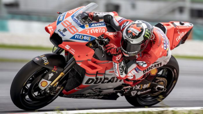 Σπάει το ρεκόρ γύρου Σπάει το ρεκόρ γύρου