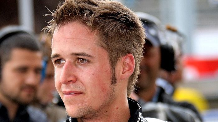 ¶τυχος ο Luthi...