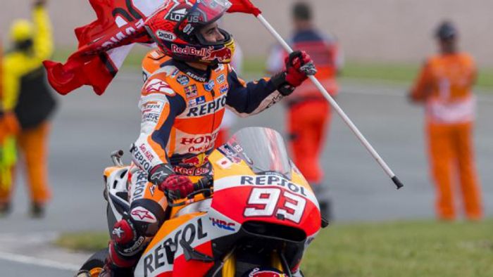 Ένα-ένα μαζεύει τα αριθμάκια ο Ισπανός αναβάτης! 