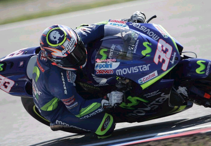 Ο Melandri ξεχωρίζει στα 1α δοκιμαστικά