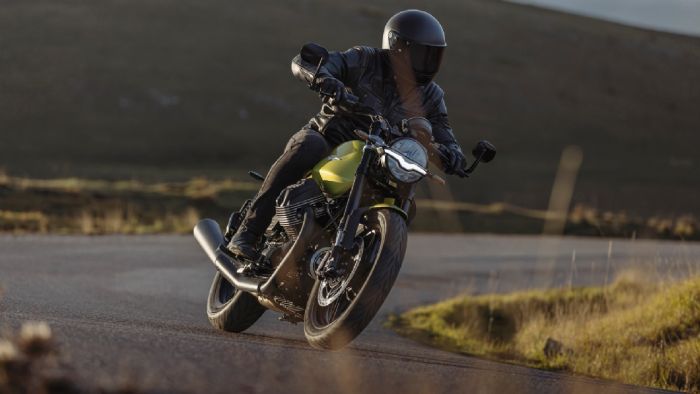 Moto Guzzi V7 Sport: Δημοσιεύτηκε η τιμή και ξεκίνησαν οι προπαραγγελίες