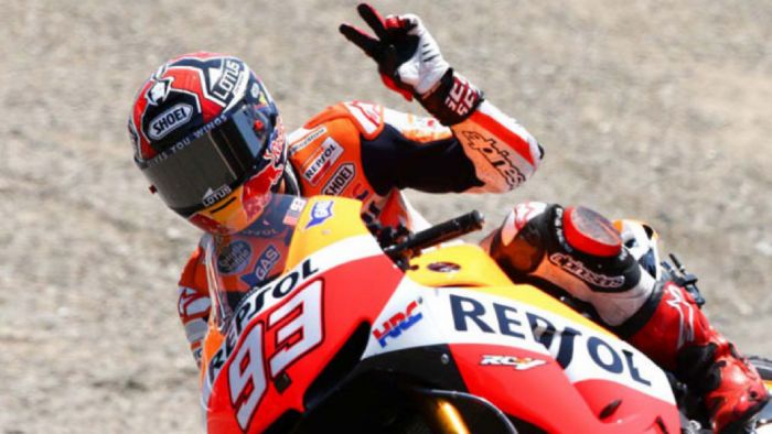 Ευχαριστημένος απο το νέο εμπρός ελαστικό Ευχαριστημένος απο το νέο εμπρός ελαστικό