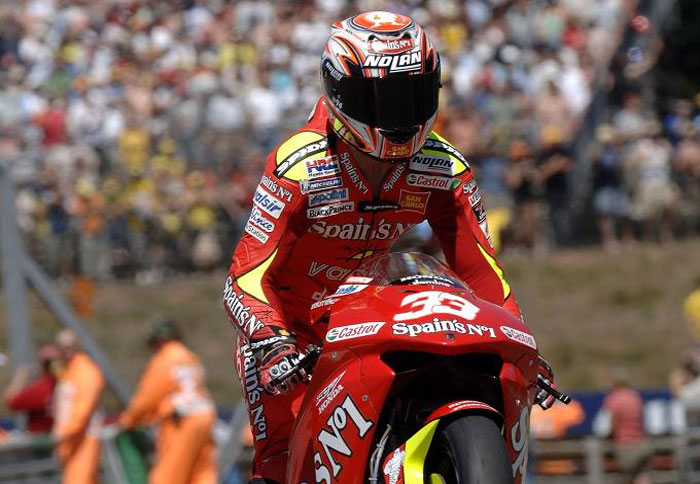 Ο Μάρκο Μελάντρι ξανά στο παιχνίδι!