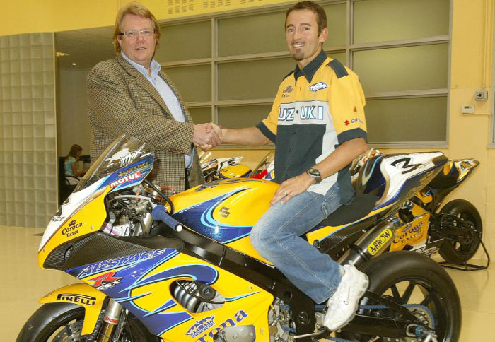 Στο WSBK τελικά ο Μαξ Μπιάτζι