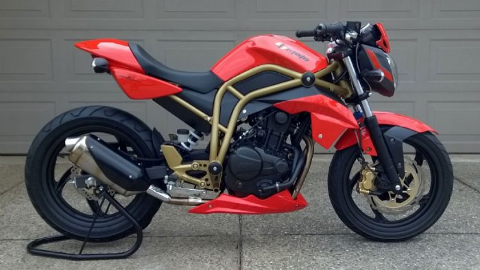 Πλαίσιο χρυσού χρώματος