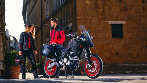 Ducati Multistrada V2 με όφελος 1.500 ευρώ στην Fan Motorcycles