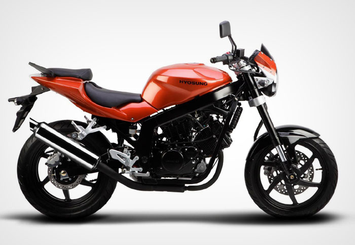 Hyosung 2011: Νέα χρώματα και ST-E3 Hyosung 2011: Νέα χρώματα και ST-E3
