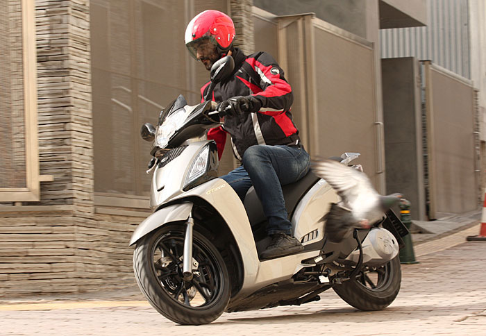 Παρουσίαση: Kymco People GΤi 200