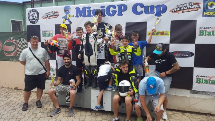 Εντυπωσιακή η εμφάνιση του Γιάννη Περιστερά στις Αφίδνες! Εντυπωσιακή η εμφάνιση του Γιάννη Περιστερά στις Αφίδνες!