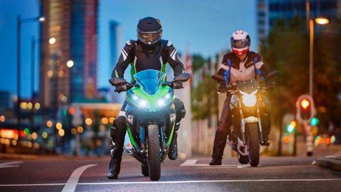 `Αλλαξέ της τα φώτα