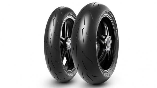 Pirelli Diablo Rosso Corsa IV 120/70-17 & 180/55-17 Pirelli Diablo Rosso Corsa IV 120/70-17 & 180/55-17