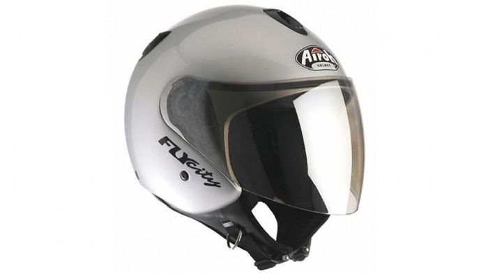 Jet κράνος της Airoh για city χρήση. Jet κράνος της Airoh για city χρήση.