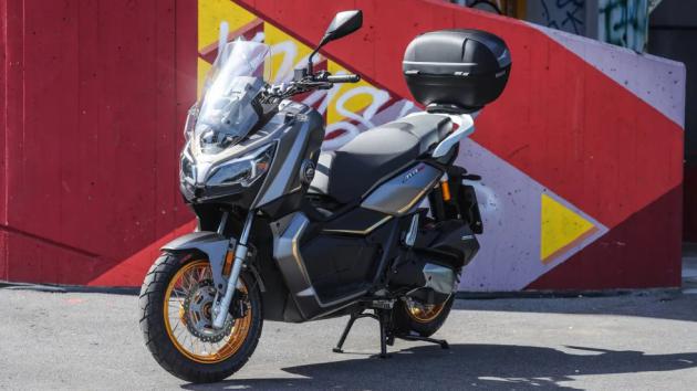 ATR 125: Το νέο A1, adventure scooter της QJMOTOR
