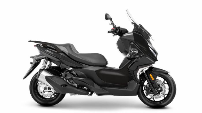 QJ MOTOR FORT 4.0: Με διπλή κάμερα καταγραφής, Traction Control και αναρτήσεις KYB