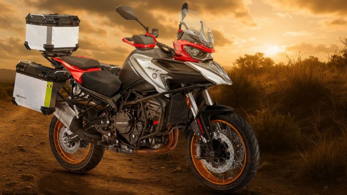 QJMOTOR SRT 900SX