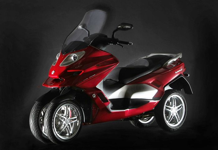 Το εντυπωσιακό τετράτροχο Quadro 4D. Το εντυπωσιακό τετράτροχο Quadro 4D.