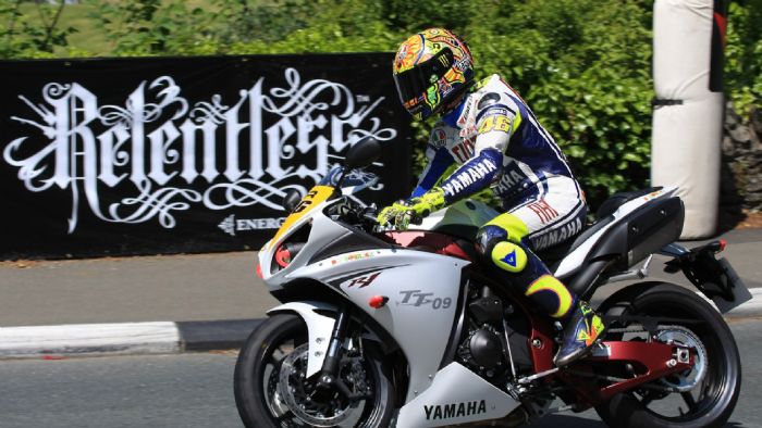 Θα επιστρέψει στο Isle of Man ο Valentino Rossi; Kαι πότε άραγε; Θα επιστρέψει στο Isle of Man ο Valentino Rossi; Kαι πότε άραγε;